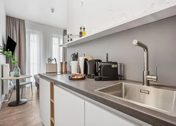 Limehome Am Bruehl Aparthotel