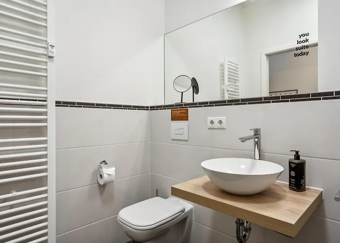 Aparthotel Limehome Am Bruehl Leipzig