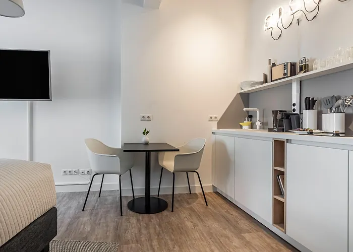 Aparthotel Limehome Am Bruehl Leipzig