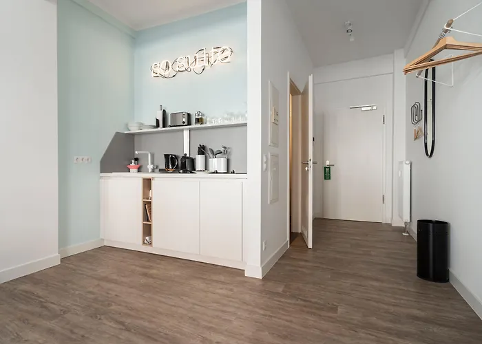 Aparthotel Limehome Am Bruehl