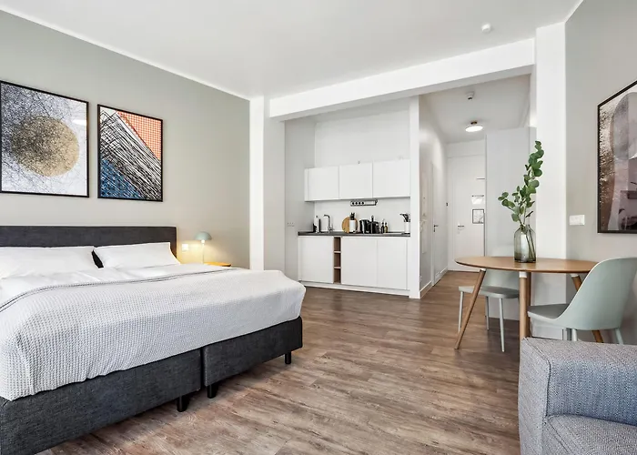 Limehome Am Bruehl Aparthotel 3*