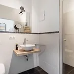Limehome Am Bruehl Aparthotel