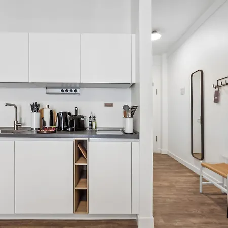 Limehome Am Bruehl 3*